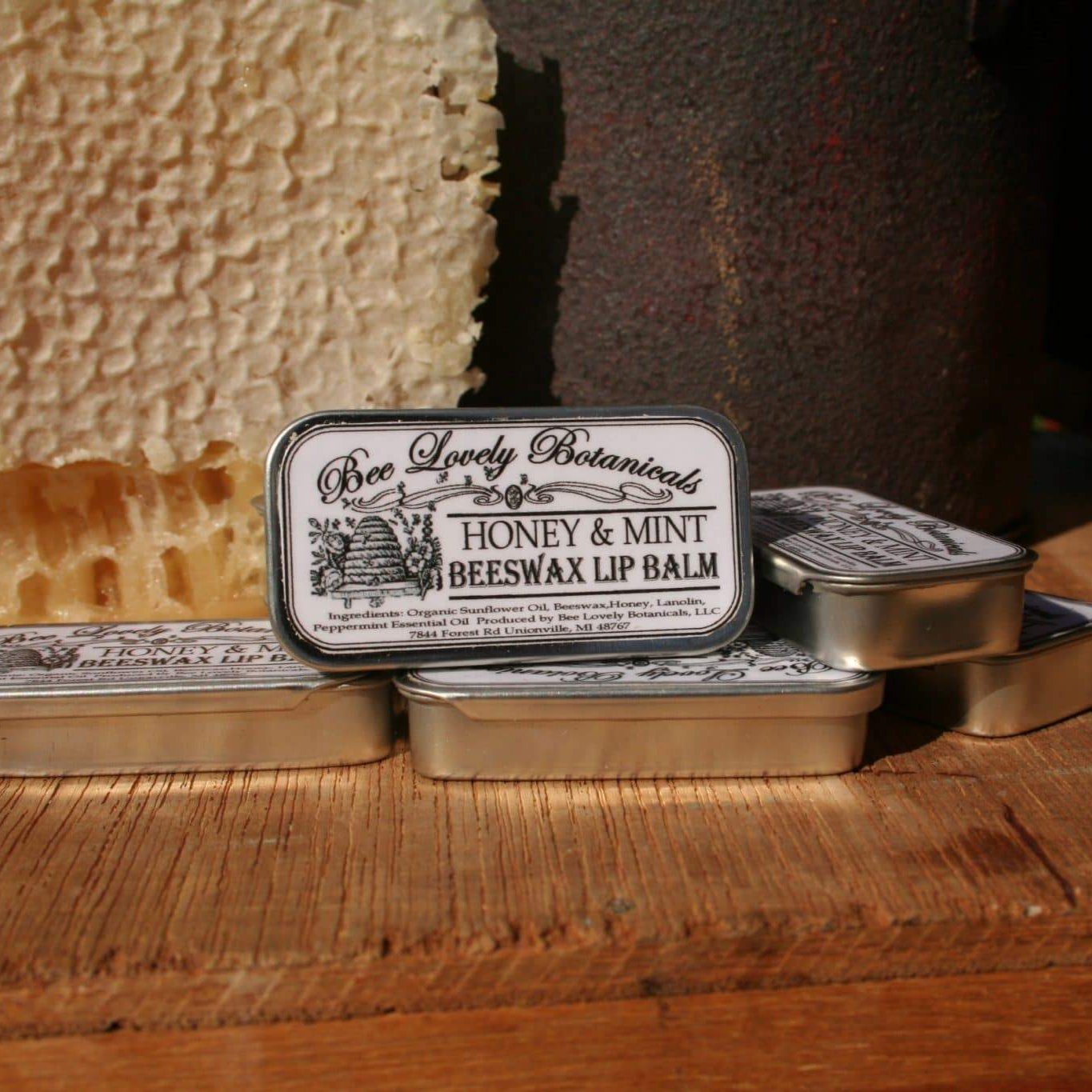 BeeLovelyBotanicals Gardenia Lily Beehive Gift Box