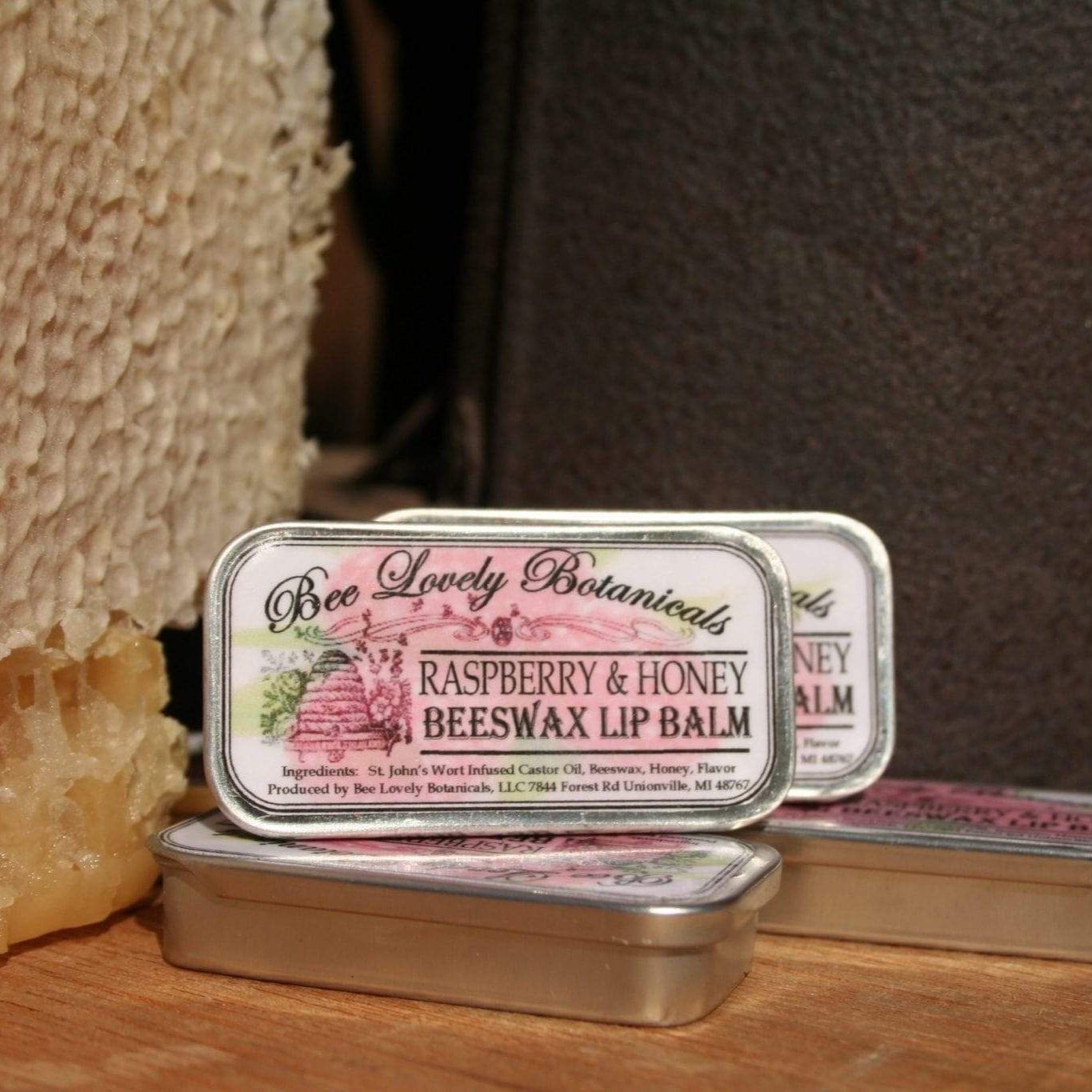 BeeLovelyBotanicals Gardenia Lily Beehive Gift Box