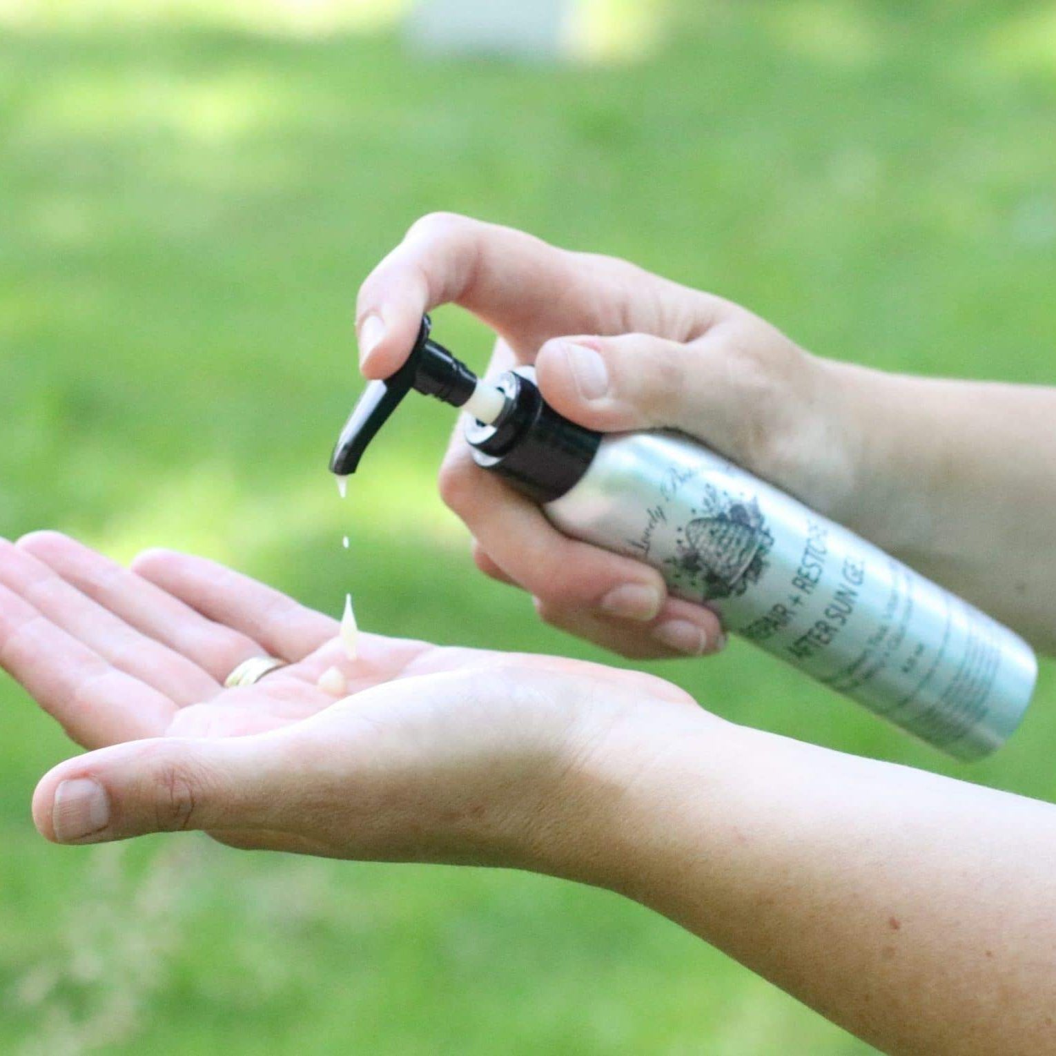 BeeLovelyBotanicals Repair + Restore After Sun Gel