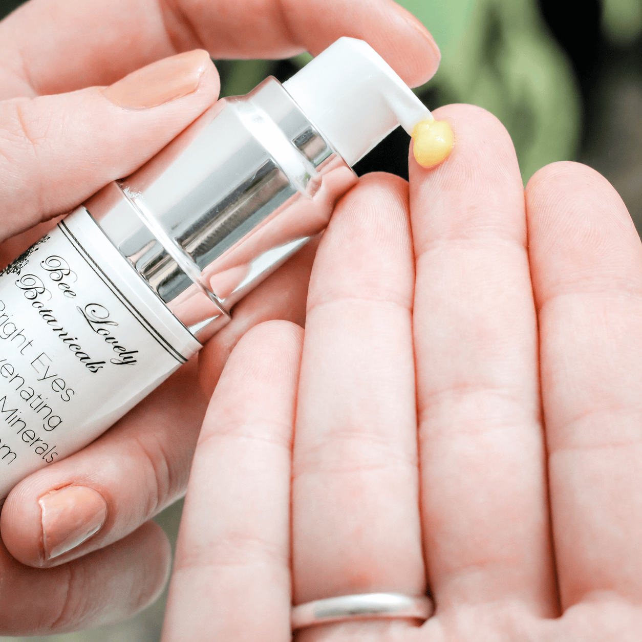BeeLovelyBotanicals Lotion & Moisturizer Bright Eyes Vitamins + Minerals Eye Cream